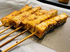 烤千叶豆腐-何妹湿辣牛肉·粤式烧烤砂煲(桂雅路店)