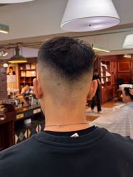 -BarberKiNG男士理发馆Barbershop