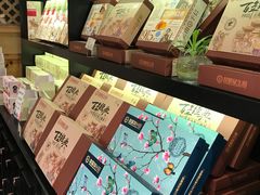 -昆明冠生园·蛋糕·面包(南强街店)