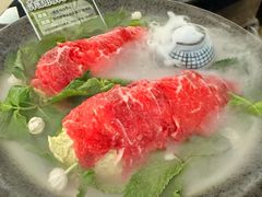 -左庭右院鲜牛肉火锅(浦江欢乐颂店)