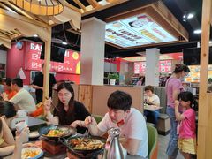 大堂-集草轩·重庆麻辣烤鱼(西湖道店)