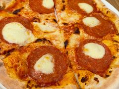 -城市大道红炉披萨烘焙坊