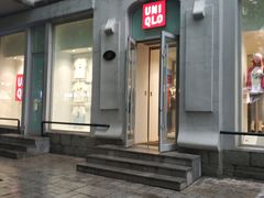 -优衣库(哈尔滨中央大街店)