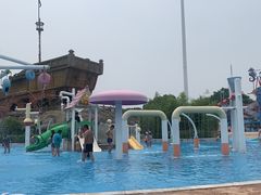 -汤山欢乐水世界