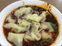 红油抄手-花市豌杂面(民生路店)