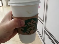 -星巴克臻选(莘庄仲盛店)