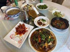 -百姓食府(秦虹路店)