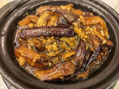 鱼香茄子煲-新世界餐厅(万达店)