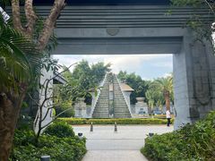 -海南清水湾莱佛士酒店