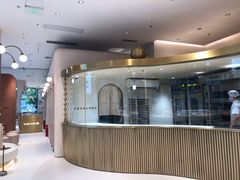-Yearn Tours妍图(昆山万象汇店)
