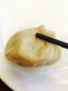 锦春大酒店(东关街店)-"家里人经常会买锦春的包子外带,这次难得回.