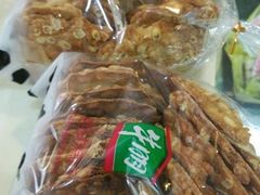 -光明牛奶棚(南泉店)