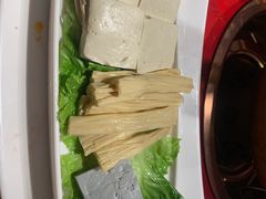 -前门·鲜肉火锅(长风店)