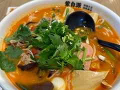 -蒙自源米线大王(花园城商场店)