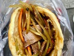 夹拱嘴-小陈方酥锅盔(古城总店)