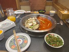 -沸炉重庆老火锅(军事博物馆店)