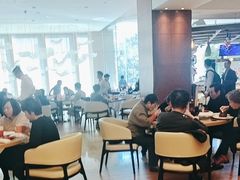 -怡咖啡海鲜自助餐厅(浦东香格里拉店)