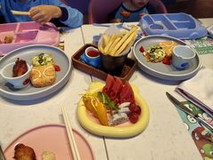 -水桶王国主题餐厅·聚会·生日派对·亲子活动·家庭套餐(亚龙湾希尔顿店)