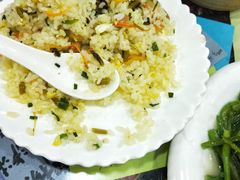 摩梭炒饭-泸沽肴(泸沽湖大洛水村农村信用社旁店)