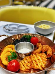 -奈尔宝家庭中心·亲子餐厅(鄞州万达店)