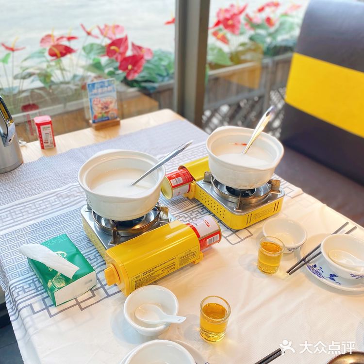 增城新塘粥底火锅-牛少·顺德粥底火锅