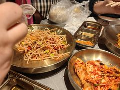 -草家酱蟹炭火烤肉店(珲春南路一店)