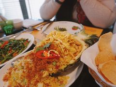 菠萝炒饭-simply thai天泰(静安嘉里中心店)