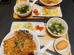 -熊吞·大碗丼烧肉饭(西市场嘉华店)