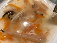 -卢大鲜鱼头捞饭(美利广场店)