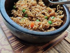 牛肝菌石锅焖饭-素心小筑(后沙裕镇店)