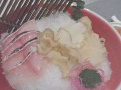 -红鼎豆捞·非遗鲍皇汤火锅(宝丰路店)