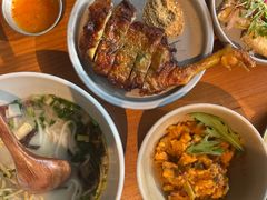 -SHAN山(前滩太古里店)