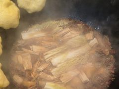 -哈尔滨烧烤·山河村铁锅炖(交大店)