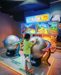 -反弹蹦床公园·亲子乐园·团建·派对(中庚漫游城店)