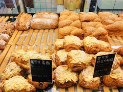 -Dough&Joe团憩(瑞虹天地月亮湾店)