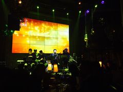 -胡桃里乐队酒馆(鎏嘉码头店)