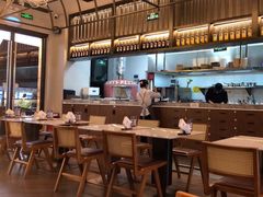 -盐说·西式餐酒馆(光明万达店)