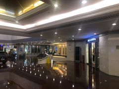 -广东大厦酒店(广州北京路步行街纪念堂地铁站店)