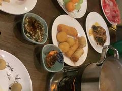 -遇上西雅图多融合海鲜自助餐厅(中房金谊广场店)