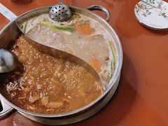 -老石黑山羊毛驴肉火锅(金凯广场店)