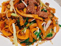 干炒牛河-稻香酒家(步步高梅溪新天地店)