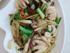 -覃记海鲜美食餐厅