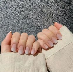-悦指间美甲美睫