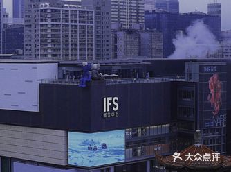 五一来长沙国金中心,避开人从众拍IFS顶楼