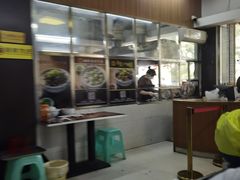 -潮镇老尾牛杂(环城西路店)