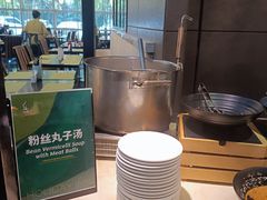 -西安绿地假日酒店