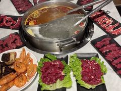 -潮牛宴·鲜牛肉自助火锅烤肉(龙岩新罗万达店)