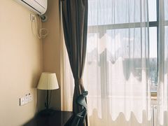 -鄂尔多斯伊金霍洛国际机场