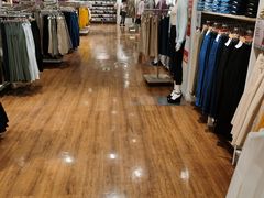 -优衣库(哈尔滨中央大街店)