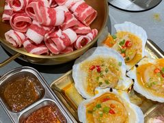 -围炉肉舍•炭烤活鳗•丹东海鲜烤肉(步行街店)